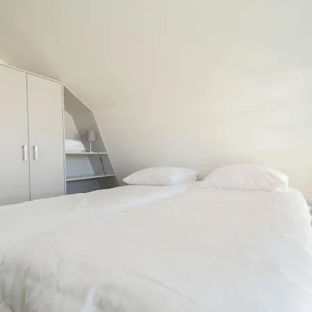 Elegant Holiday In Egmond Aan Zee Near Sea Ferienhaus